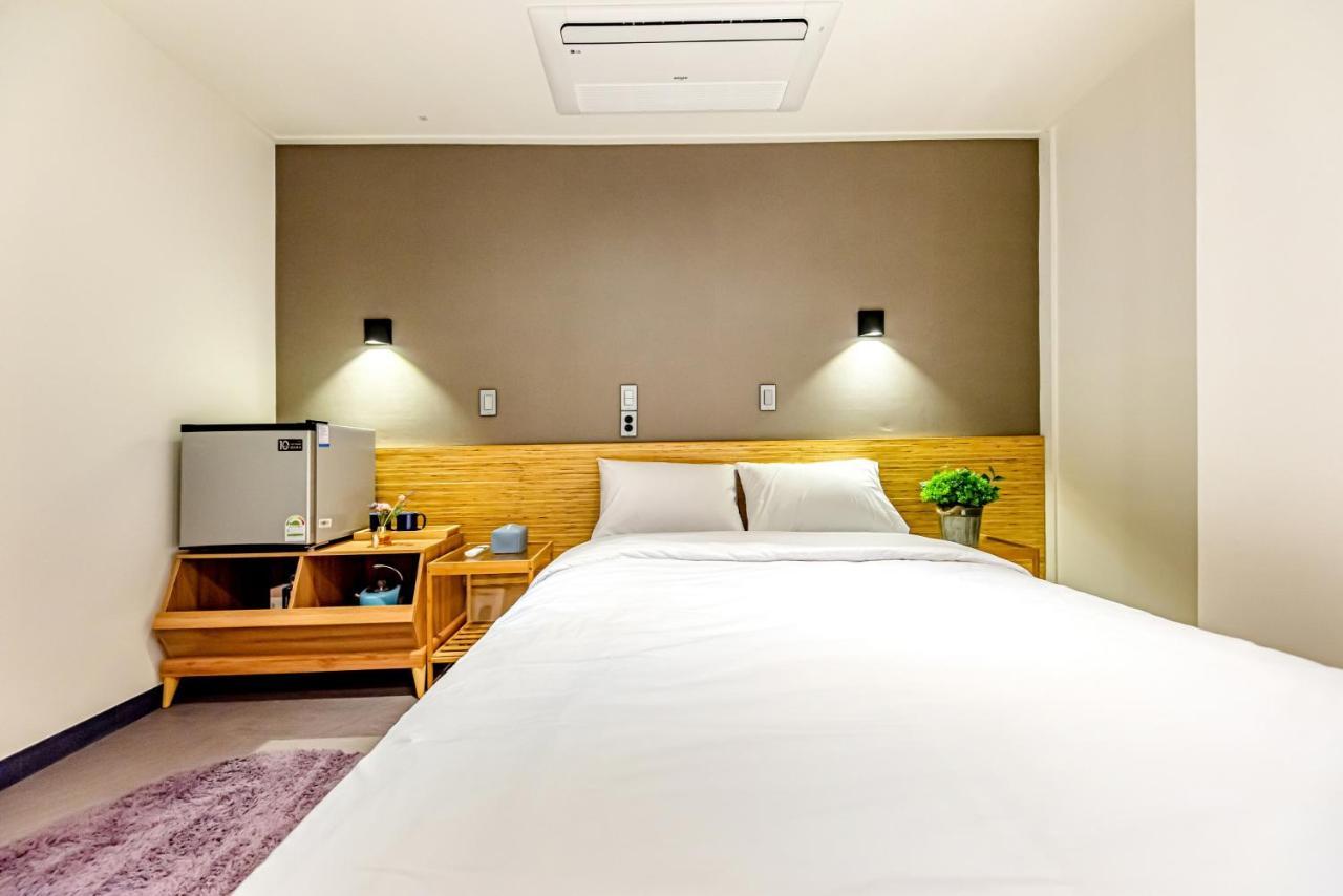 The Jade Hotel Jeju Bagian luar foto